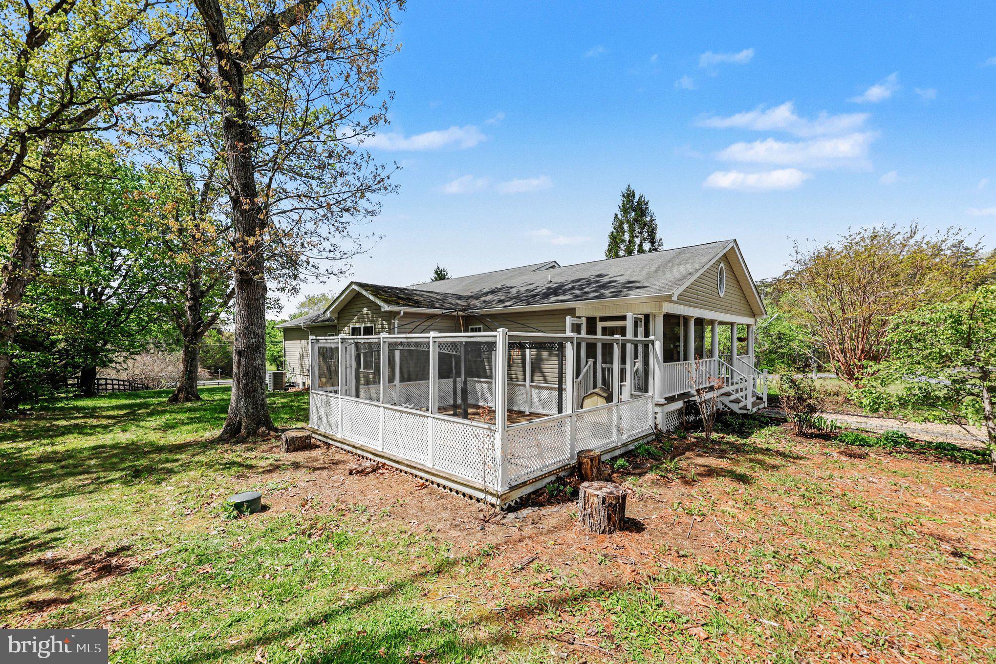 WINCHESTER - Residential