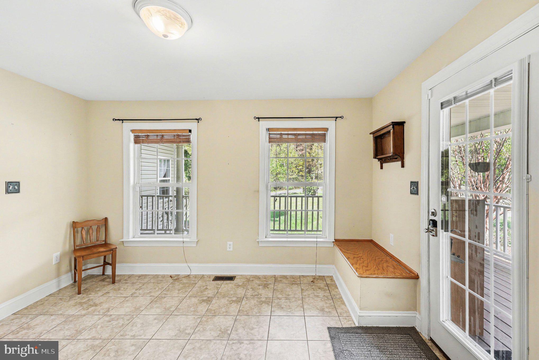 WINCHESTER - Residential