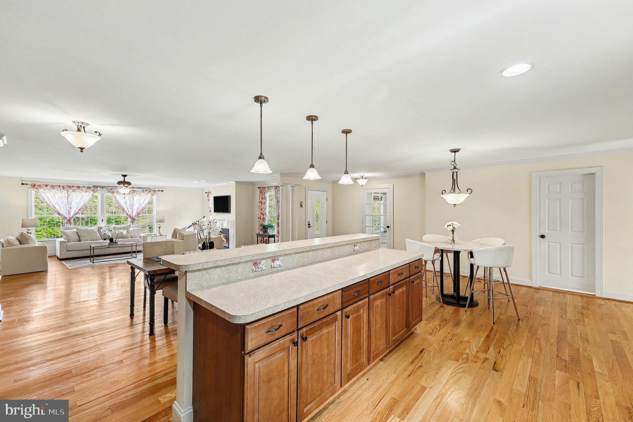 WINCHESTER - Residential