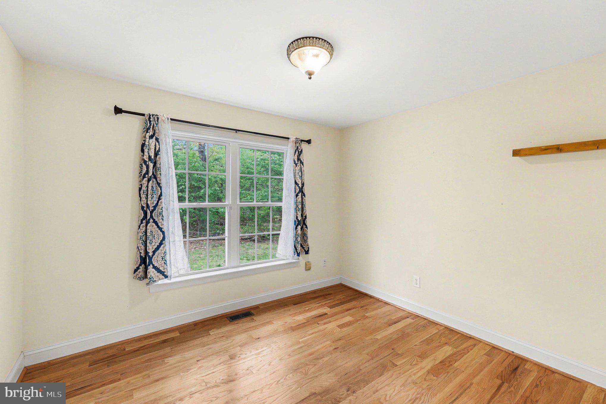WINCHESTER - Residential