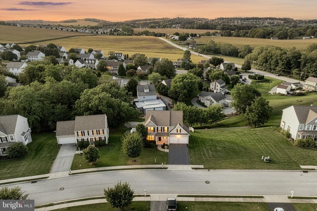 Photo of 115 Ava Drive, RED LION, PA 17356 (MLS # PAYK2090862)