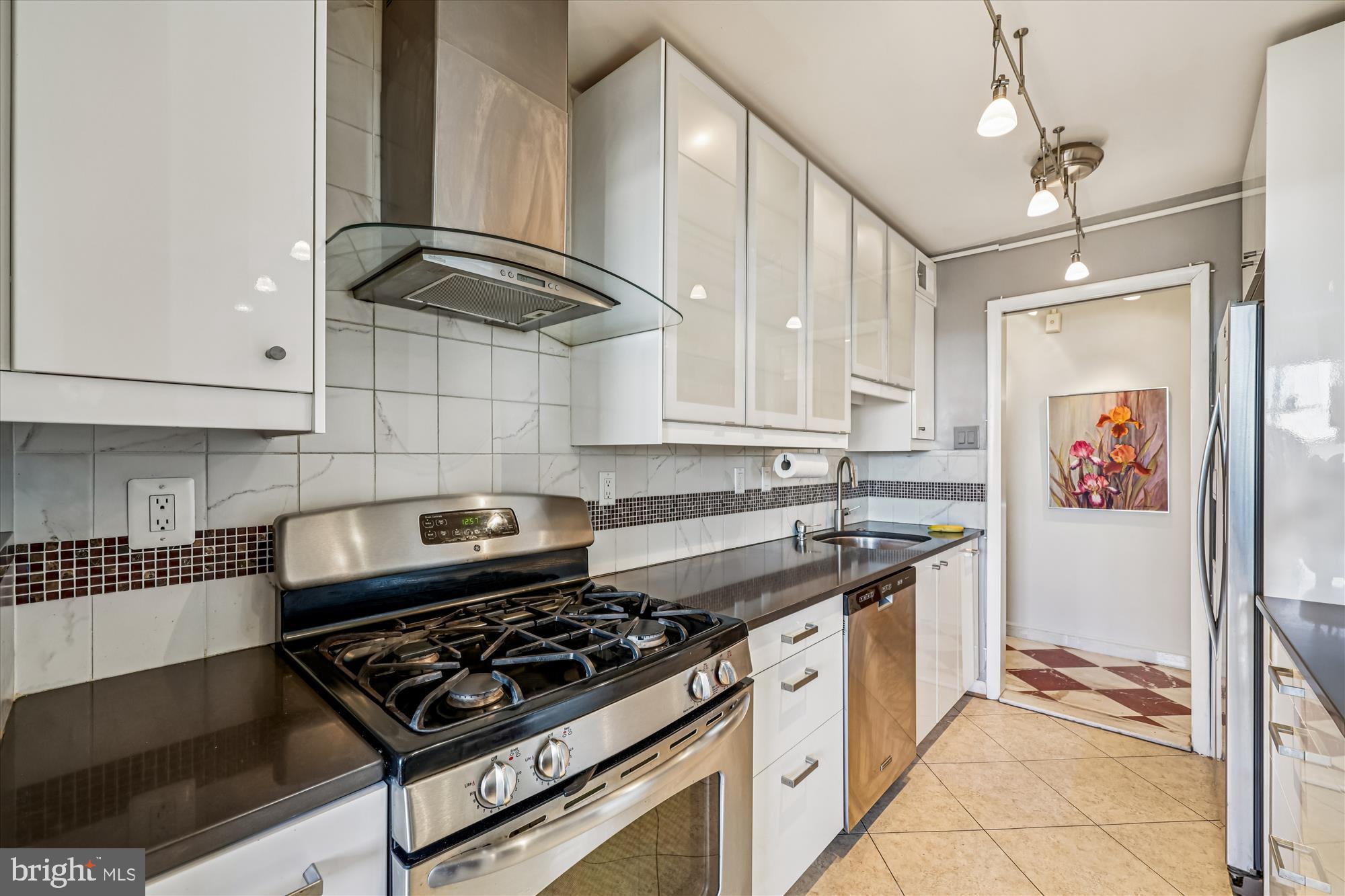 GROSVENOR PARK - Residential