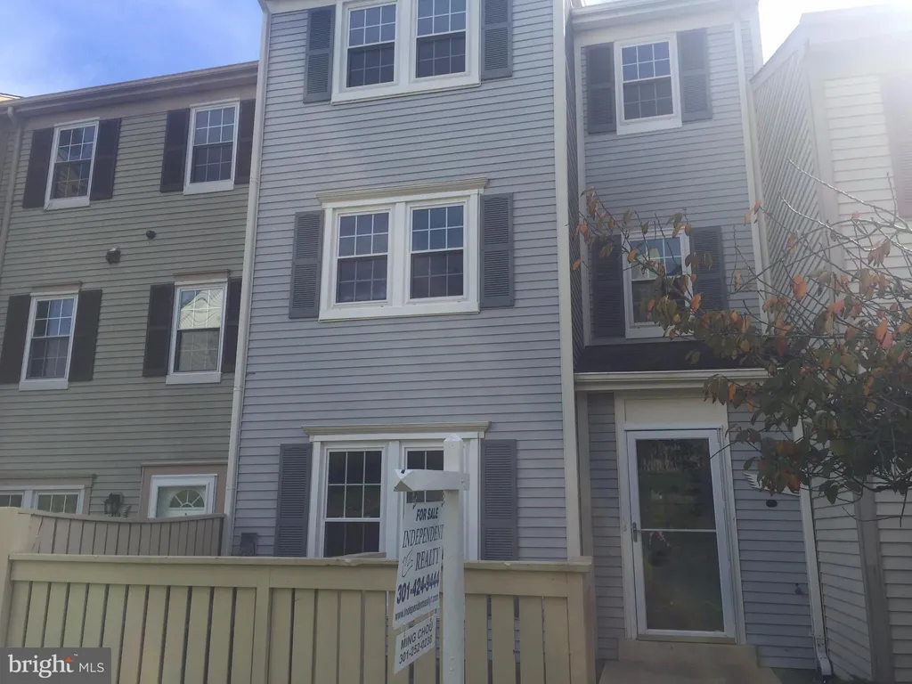 11416 Locustdale Terrace Unit 375, Germantown, MD 20876