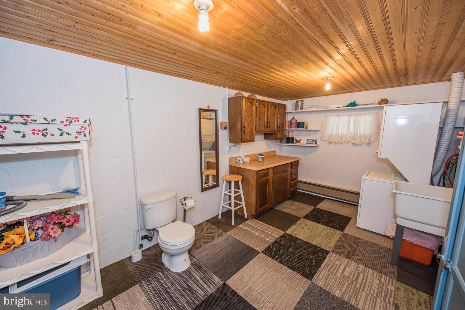 ROUSE MOUNTAIN - Residential