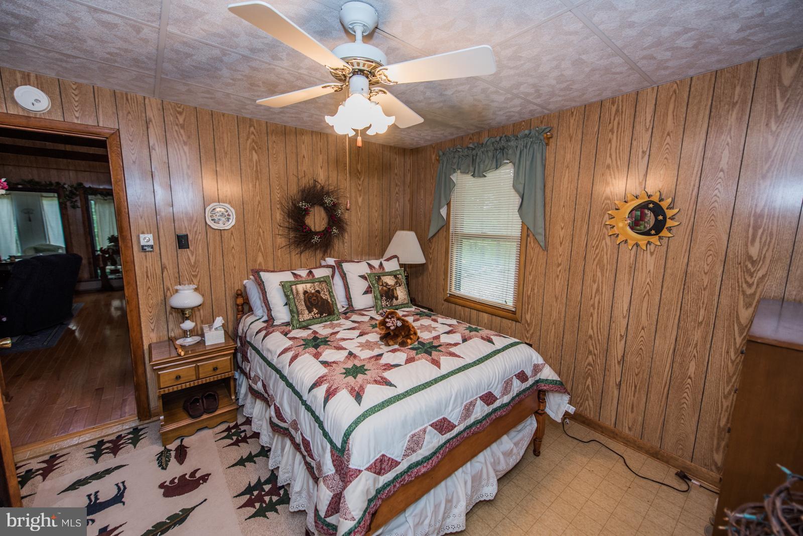 ROUSE MOUNTAIN - Residential