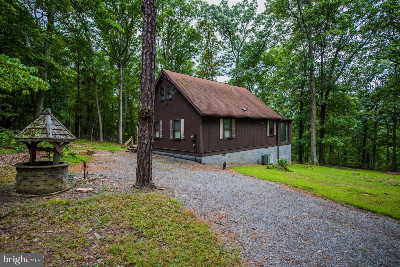 ROUSE MOUNTAIN - Residential