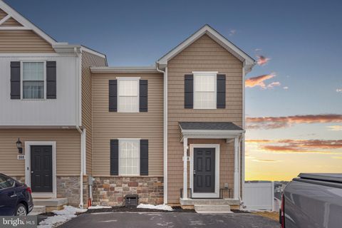 270 HOLSTEIN DRIVE HANOVER PA 17331