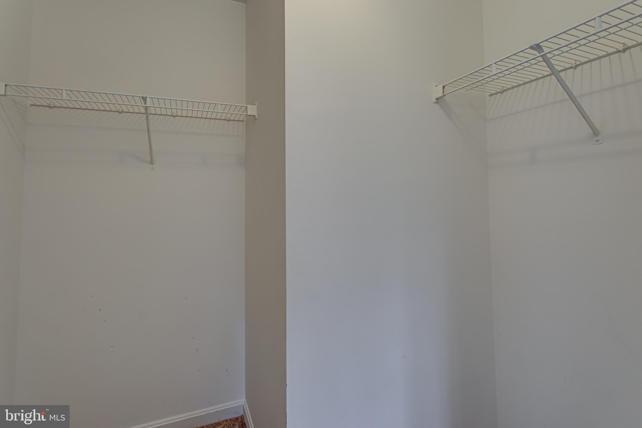 ASPEN WOODS - Residential