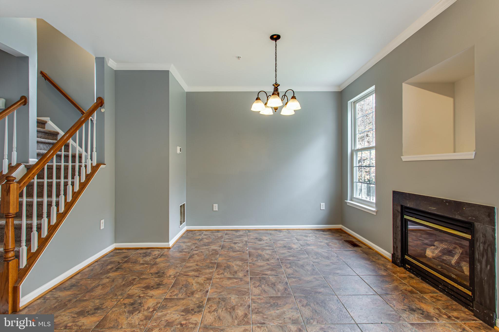 ASPEN WOODS - Residential