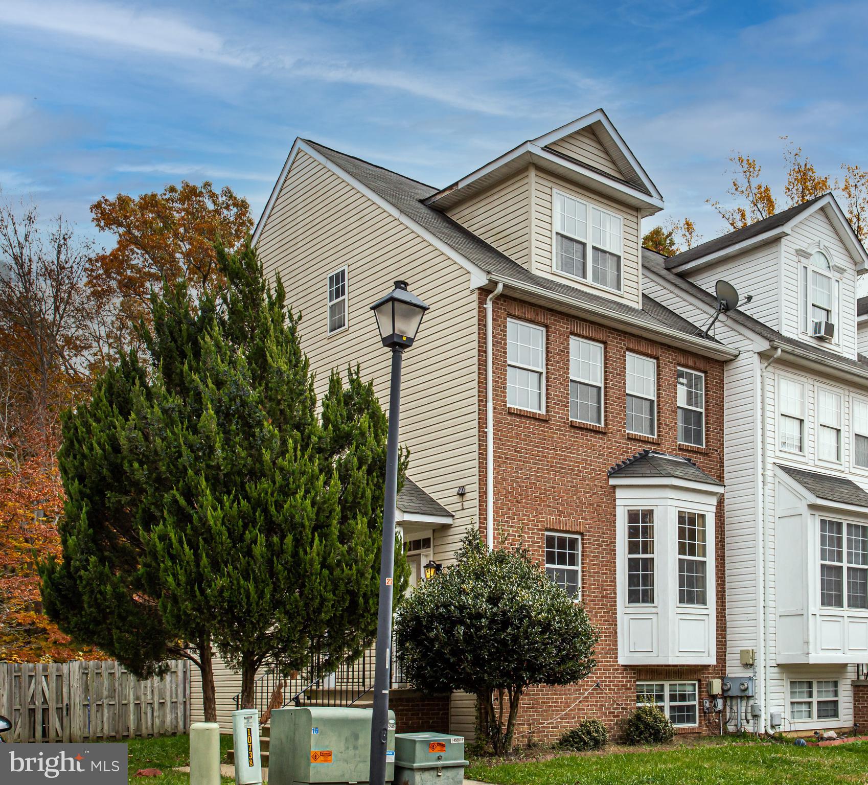 ASPEN WOODS - Residential