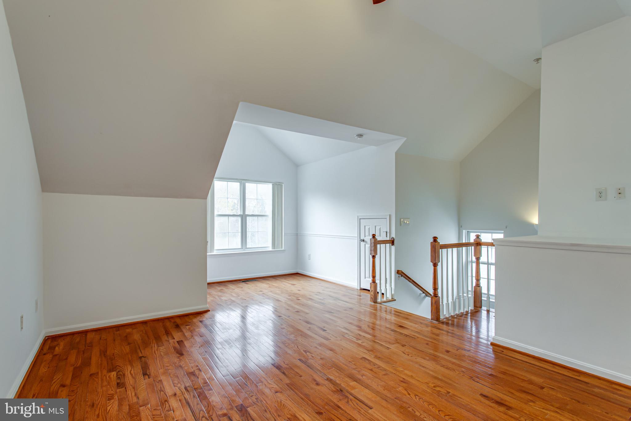 ASPEN WOODS - Residential