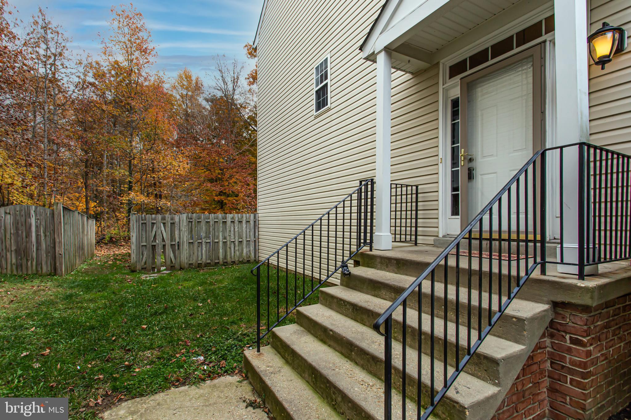 ASPEN WOODS - Residential