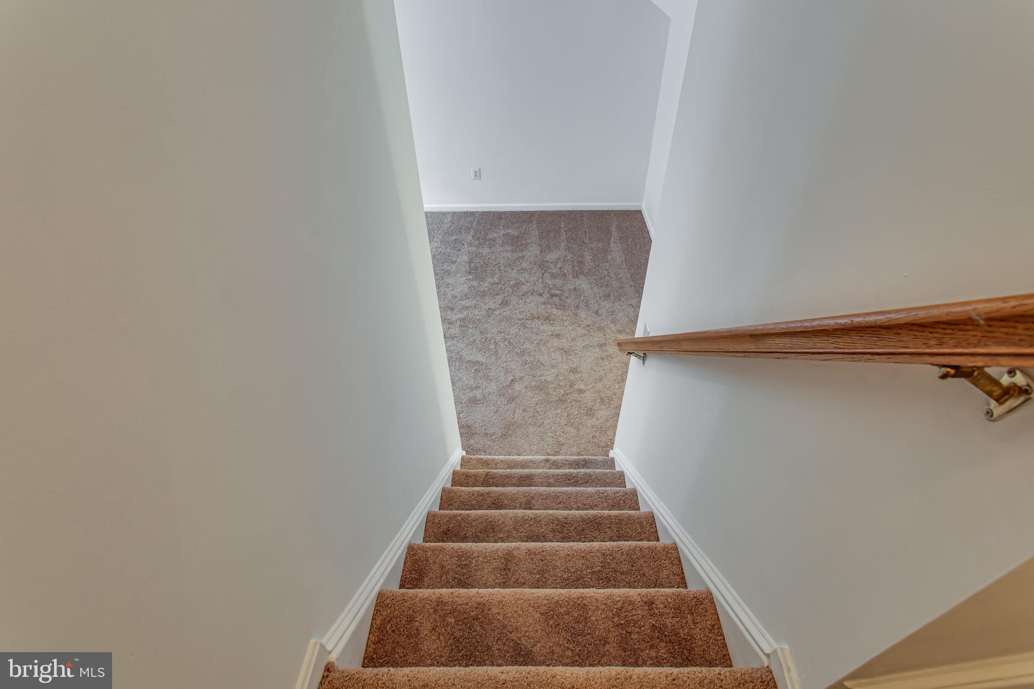 ASPEN WOODS - Residential