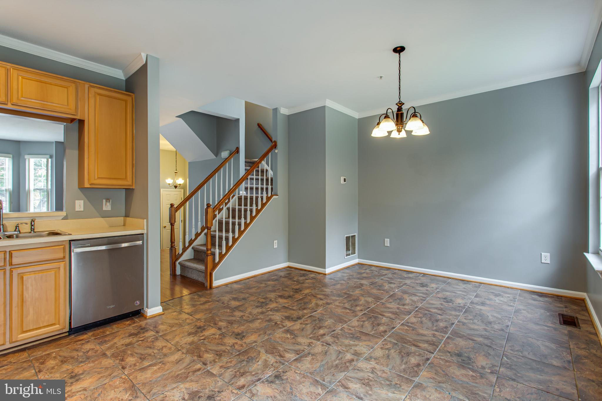 ASPEN WOODS - Residential