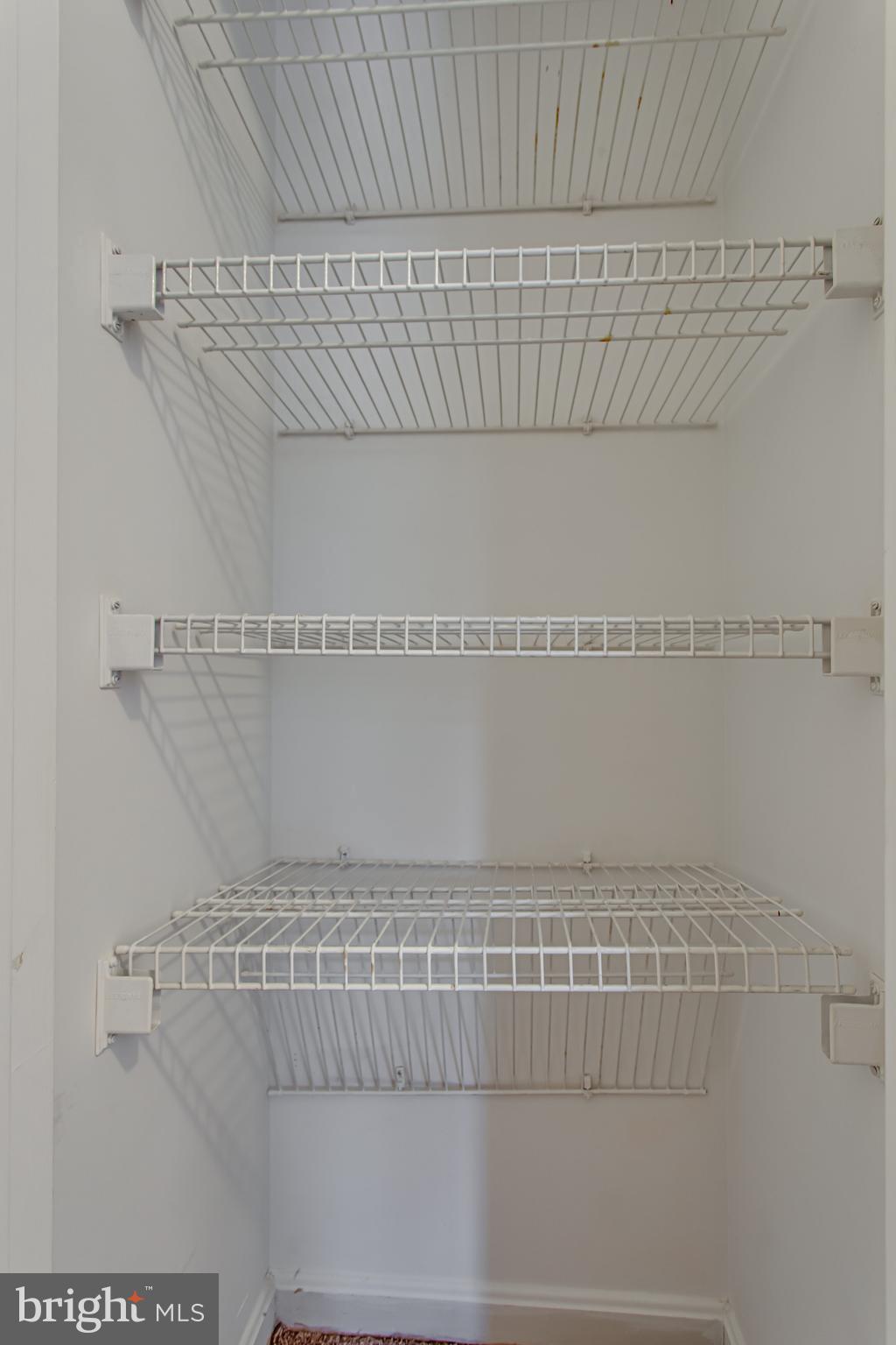 ASPEN WOODS - Residential