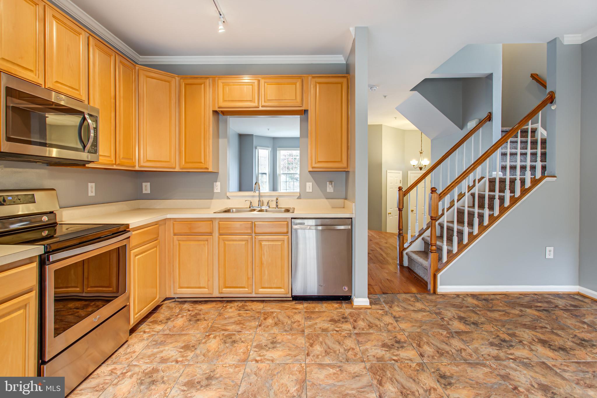 ASPEN WOODS - Residential