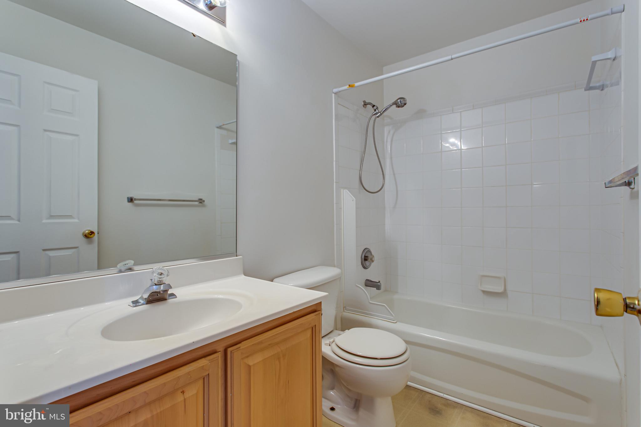 ASPEN WOODS - Residential