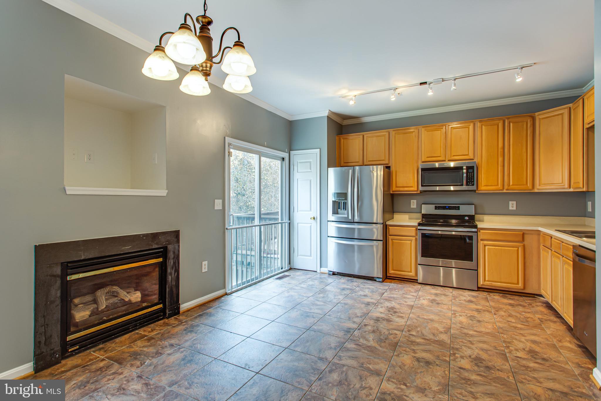 ASPEN WOODS - Residential