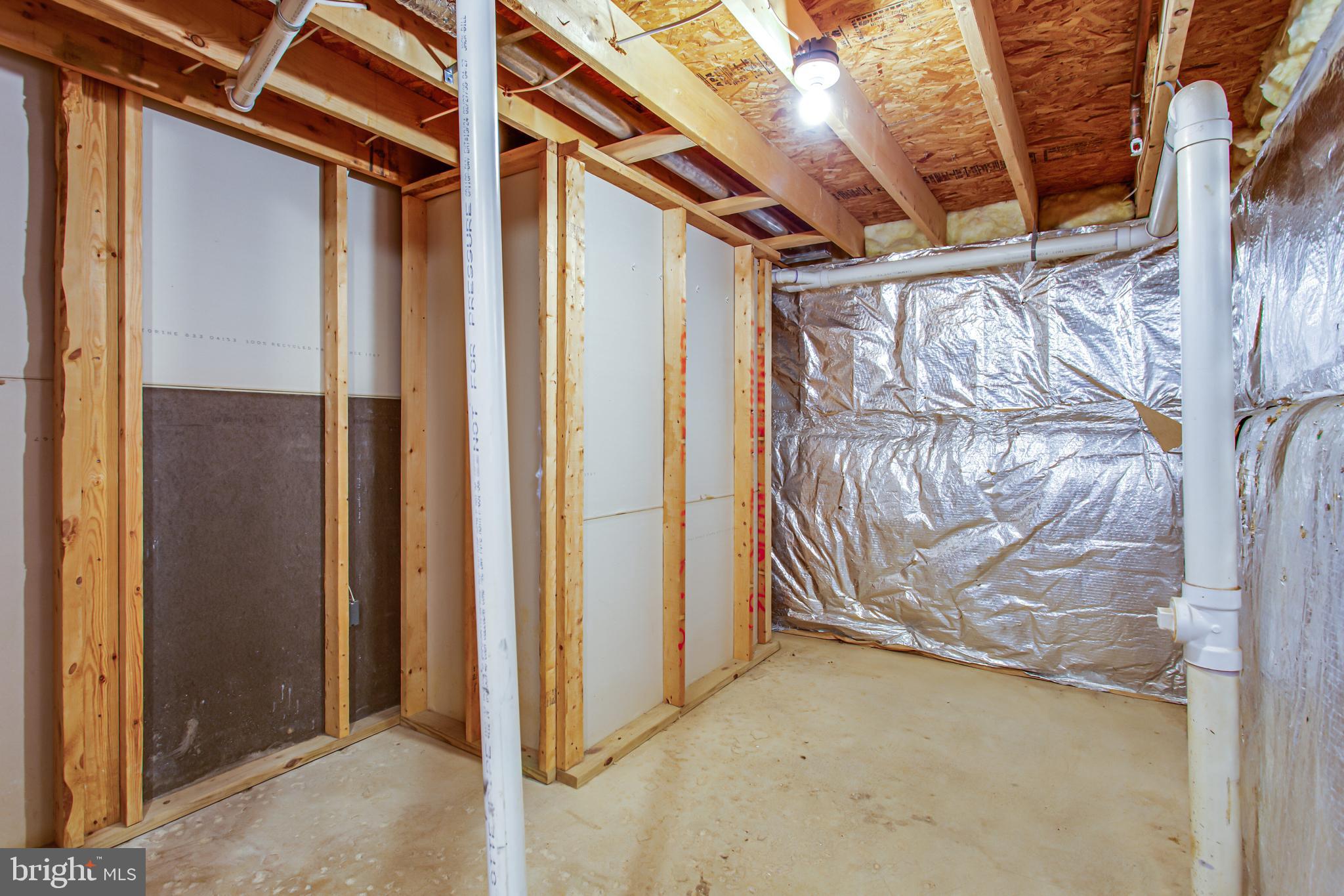 ASPEN WOODS - Residential