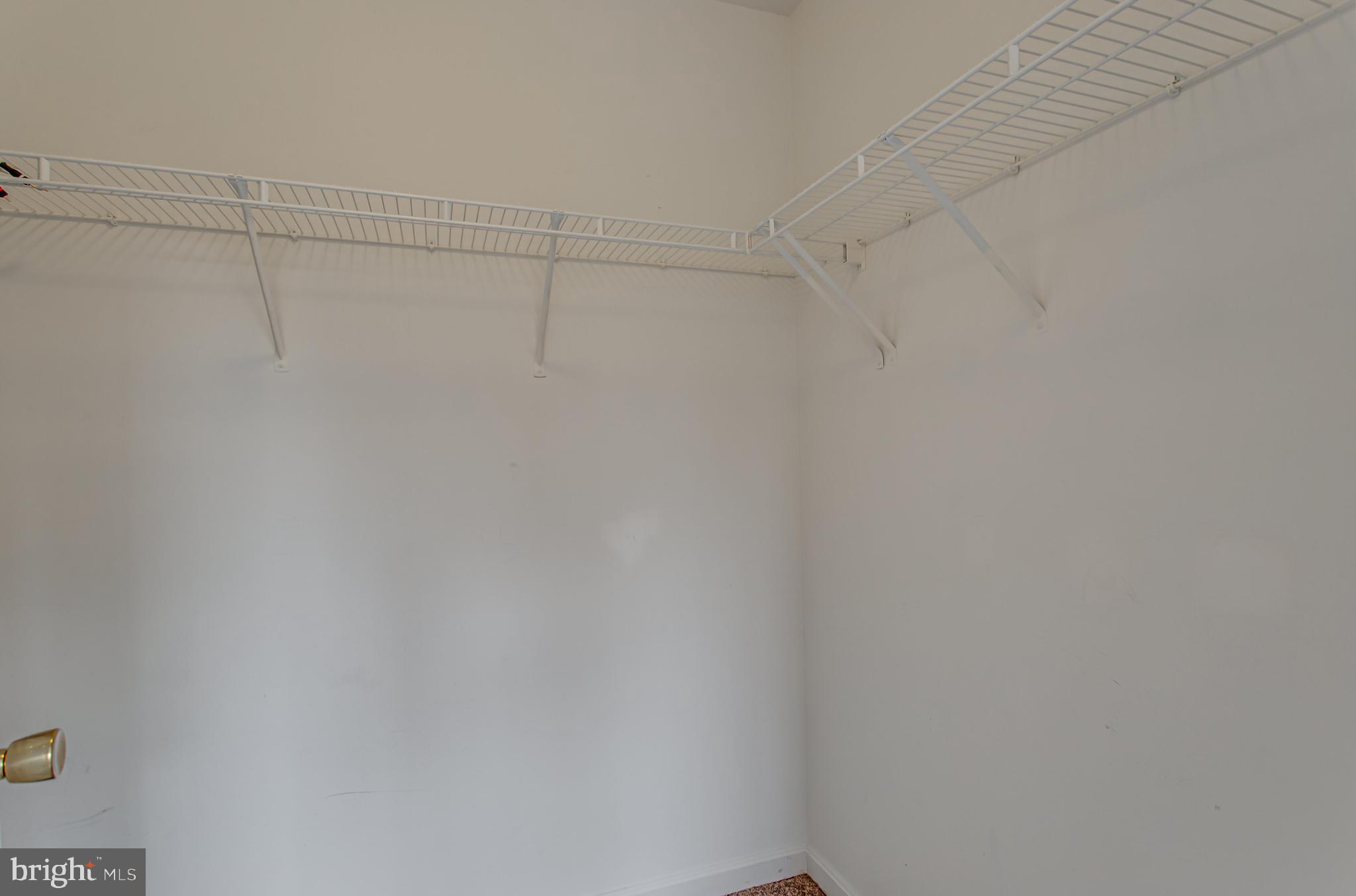 ASPEN WOODS - Residential