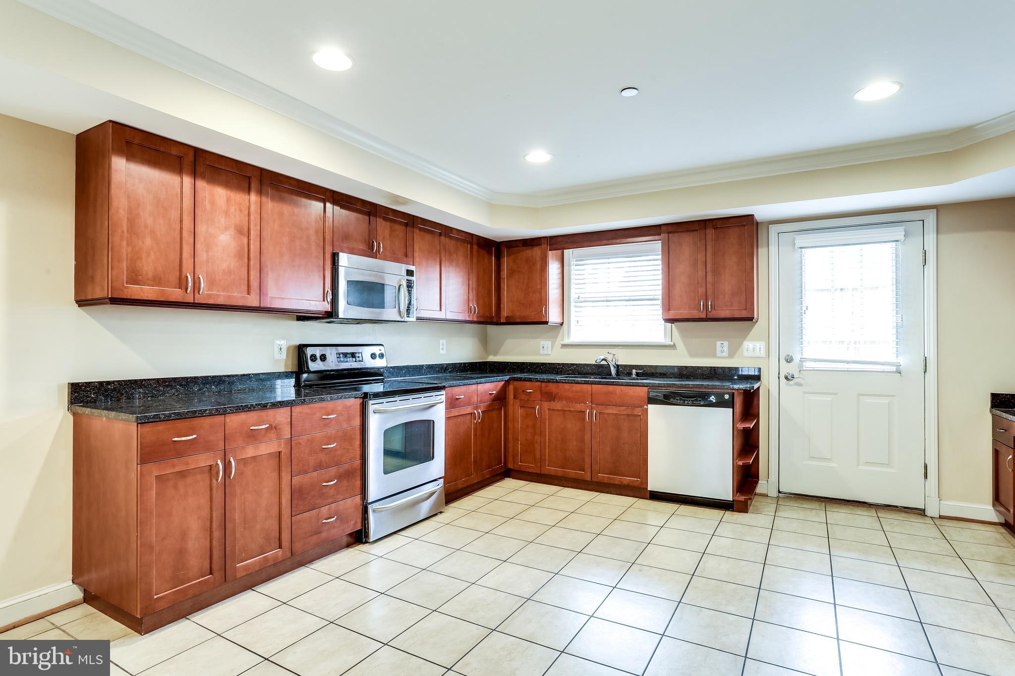 CANTON - Residential Lease