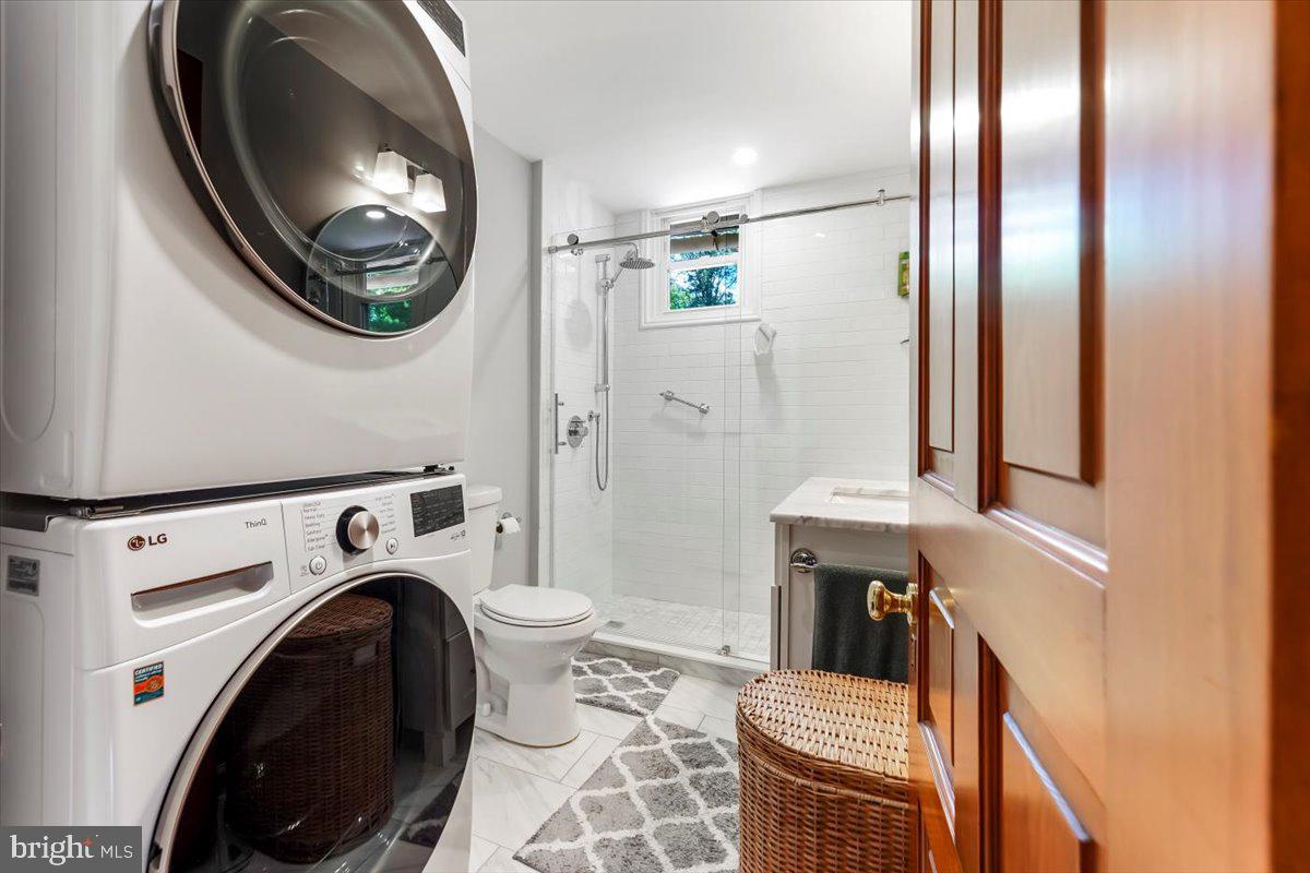 SOUTH WAYNE - Residential