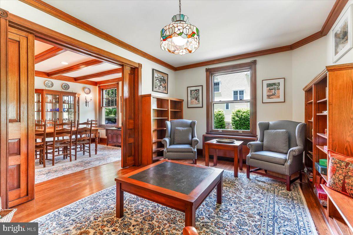 SOUTH WAYNE - Residential