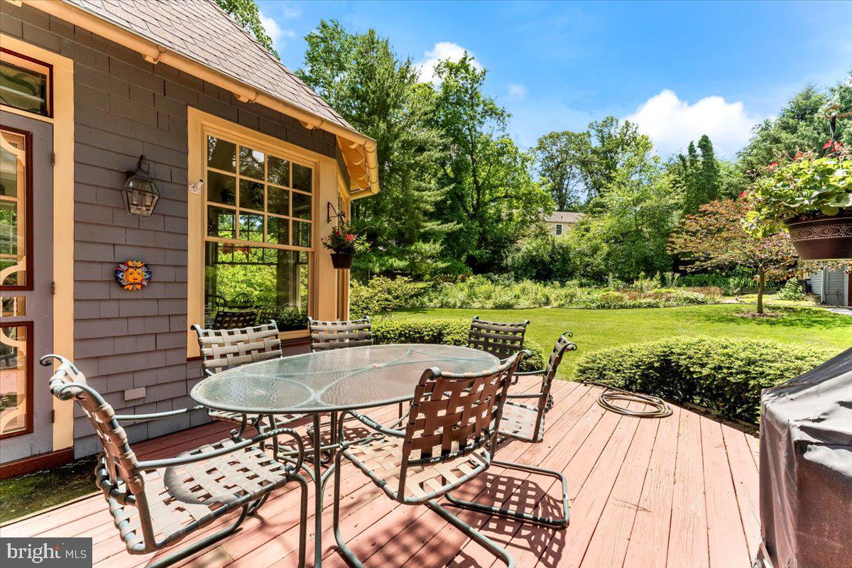 SOUTH WAYNE - Residential