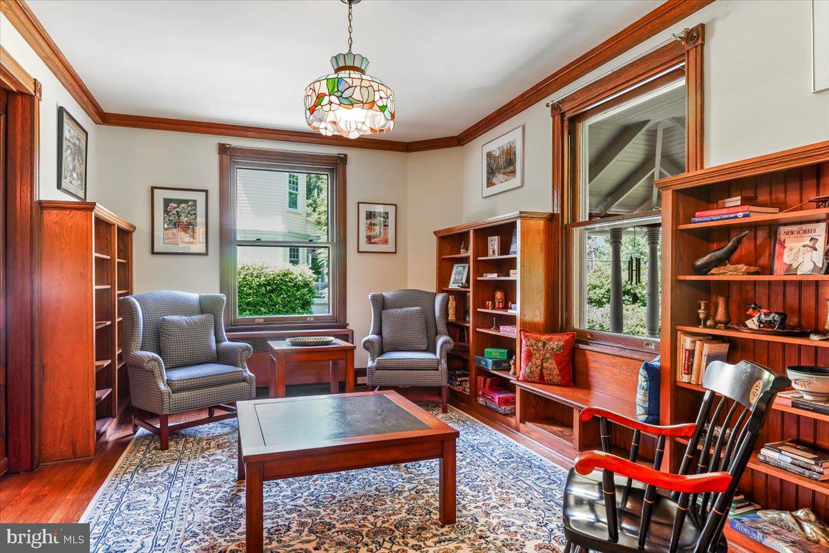 SOUTH WAYNE - Residential