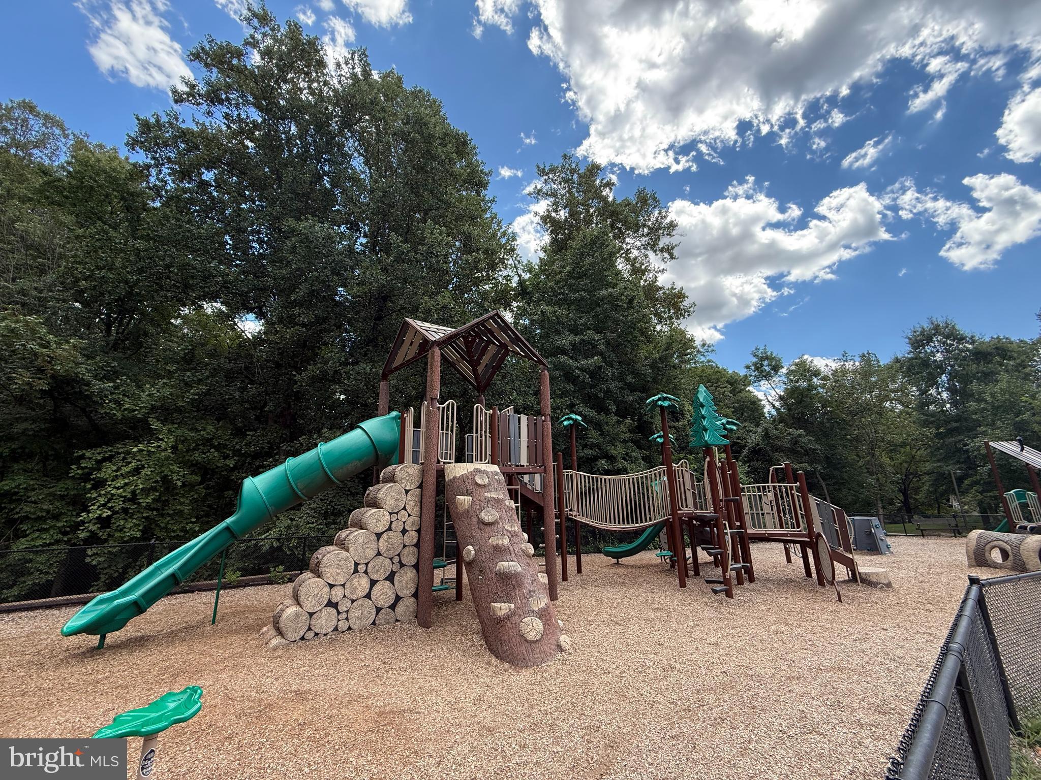 KEENE MILL STATION - Residential