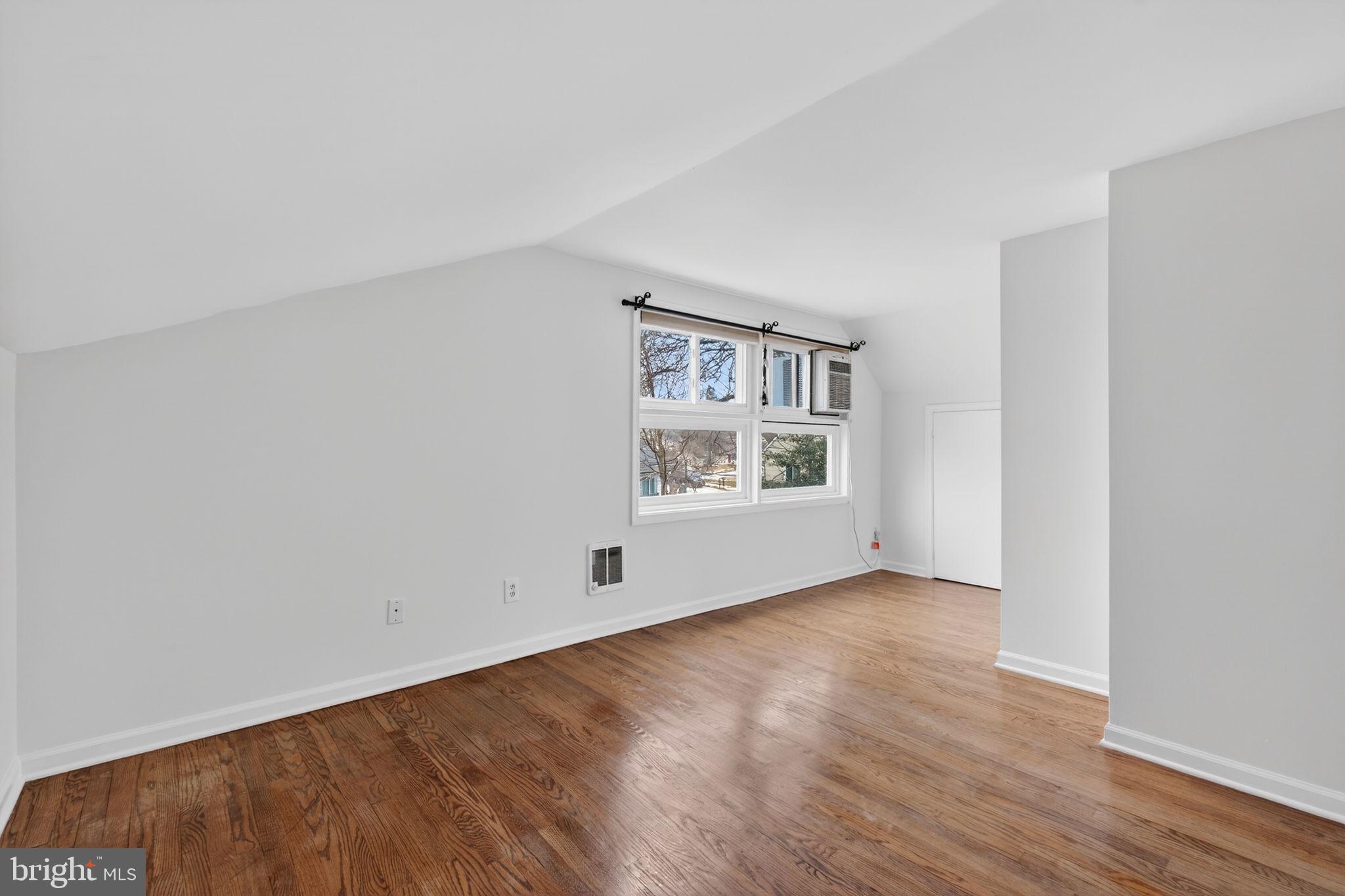 TWINBROOK - Residential