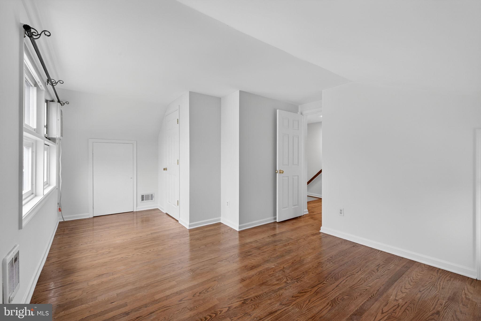 TWINBROOK - Residential