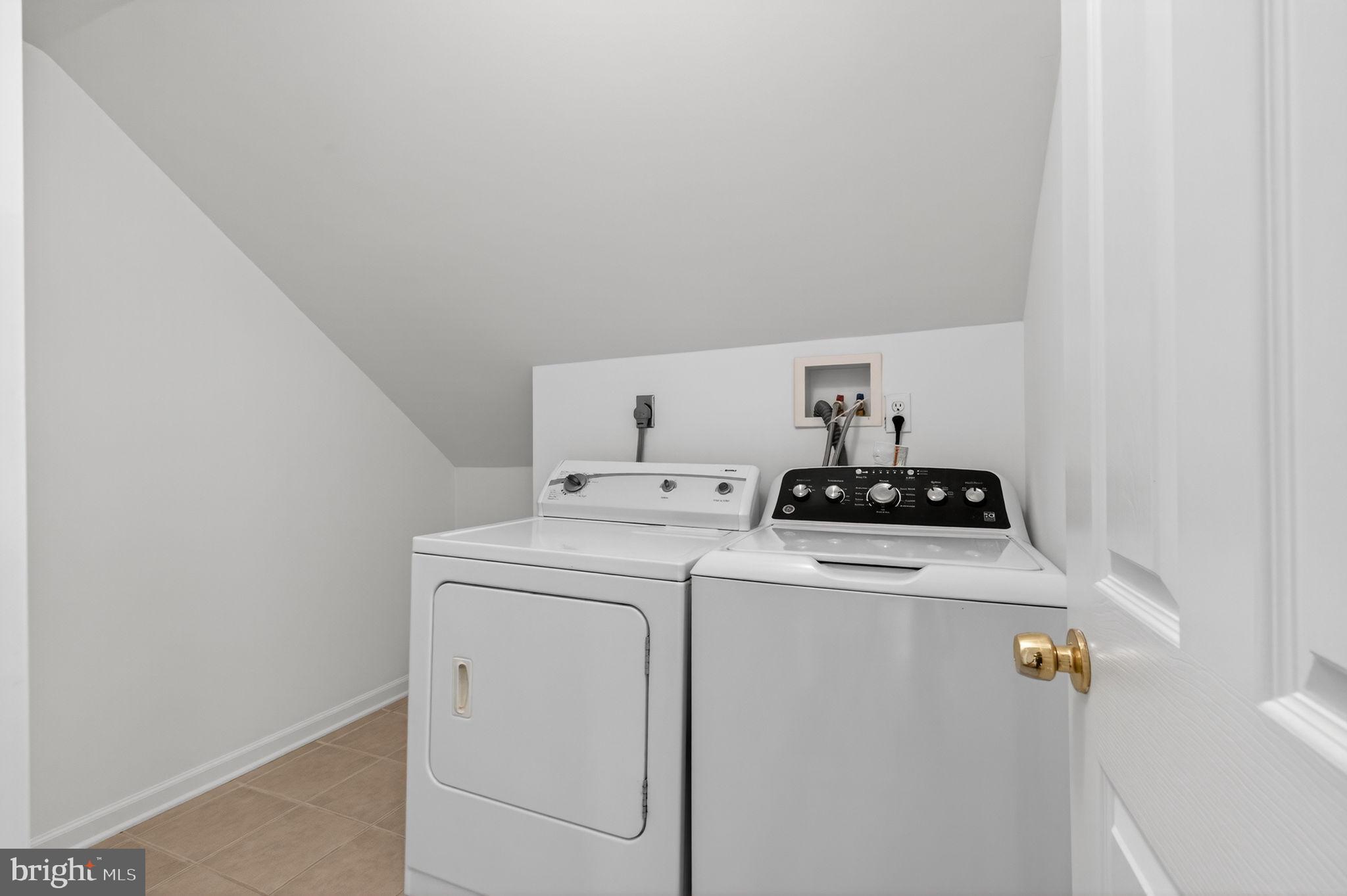 TWINBROOK - Residential