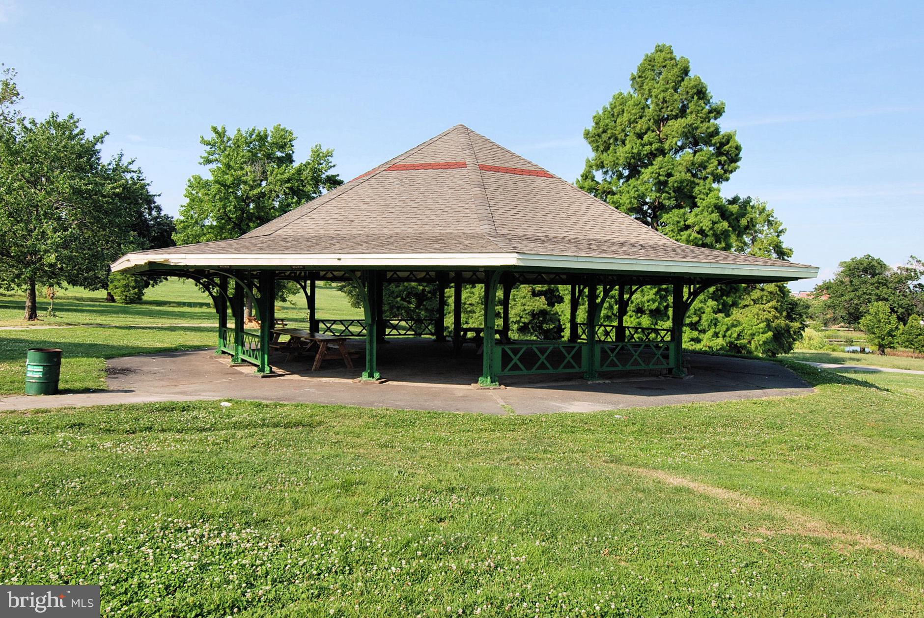 PATTERSON PARK - Residential