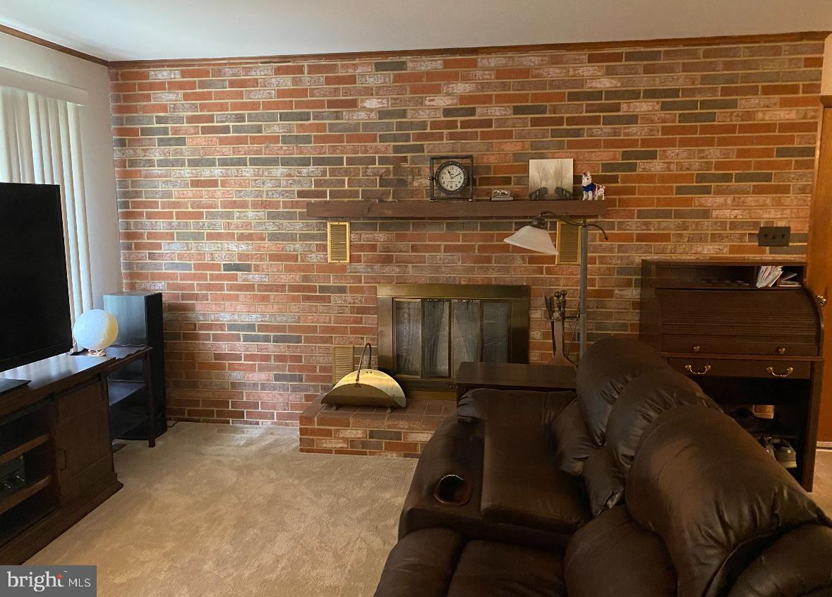 LEACHBURG - Residential Lease