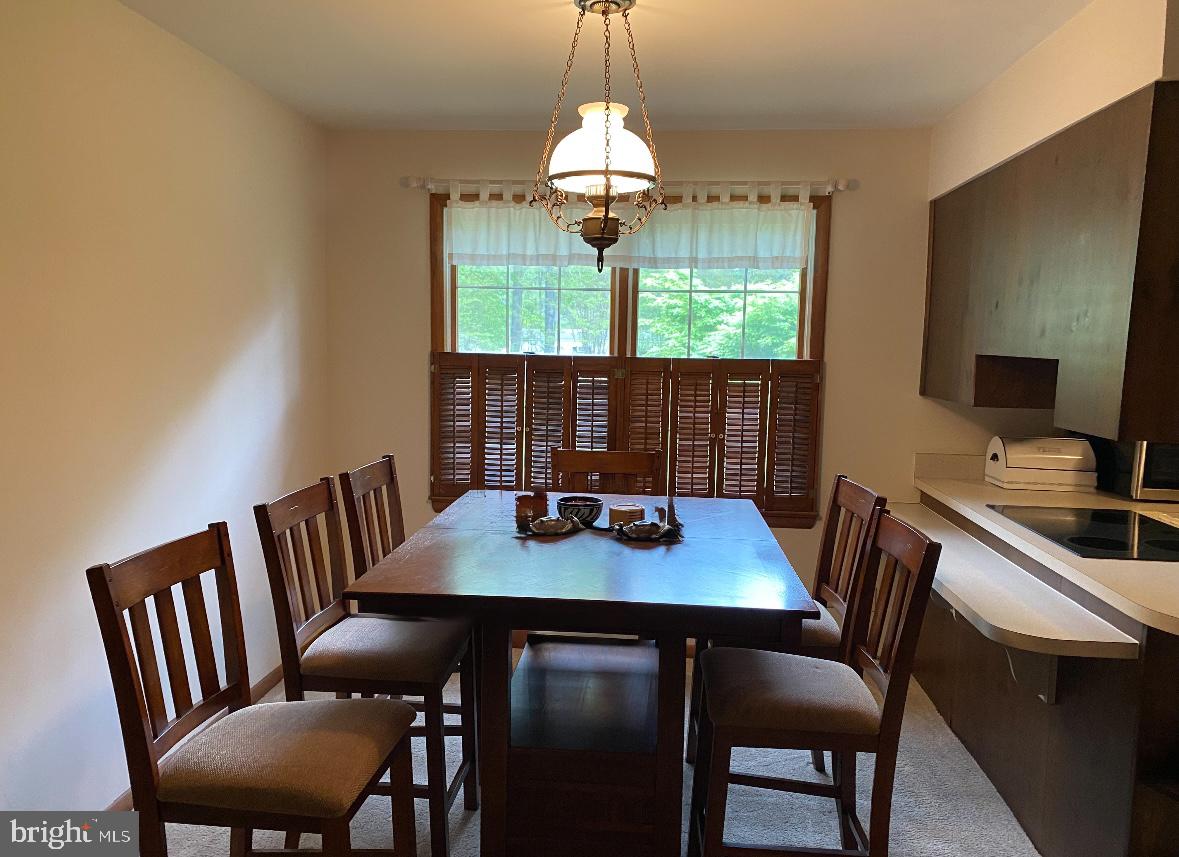 LEACHBURG - Residential Lease