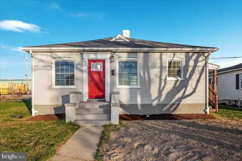 701 Watson Avenue, Winchester, VA 22601 - MLS#: VAWI2007400