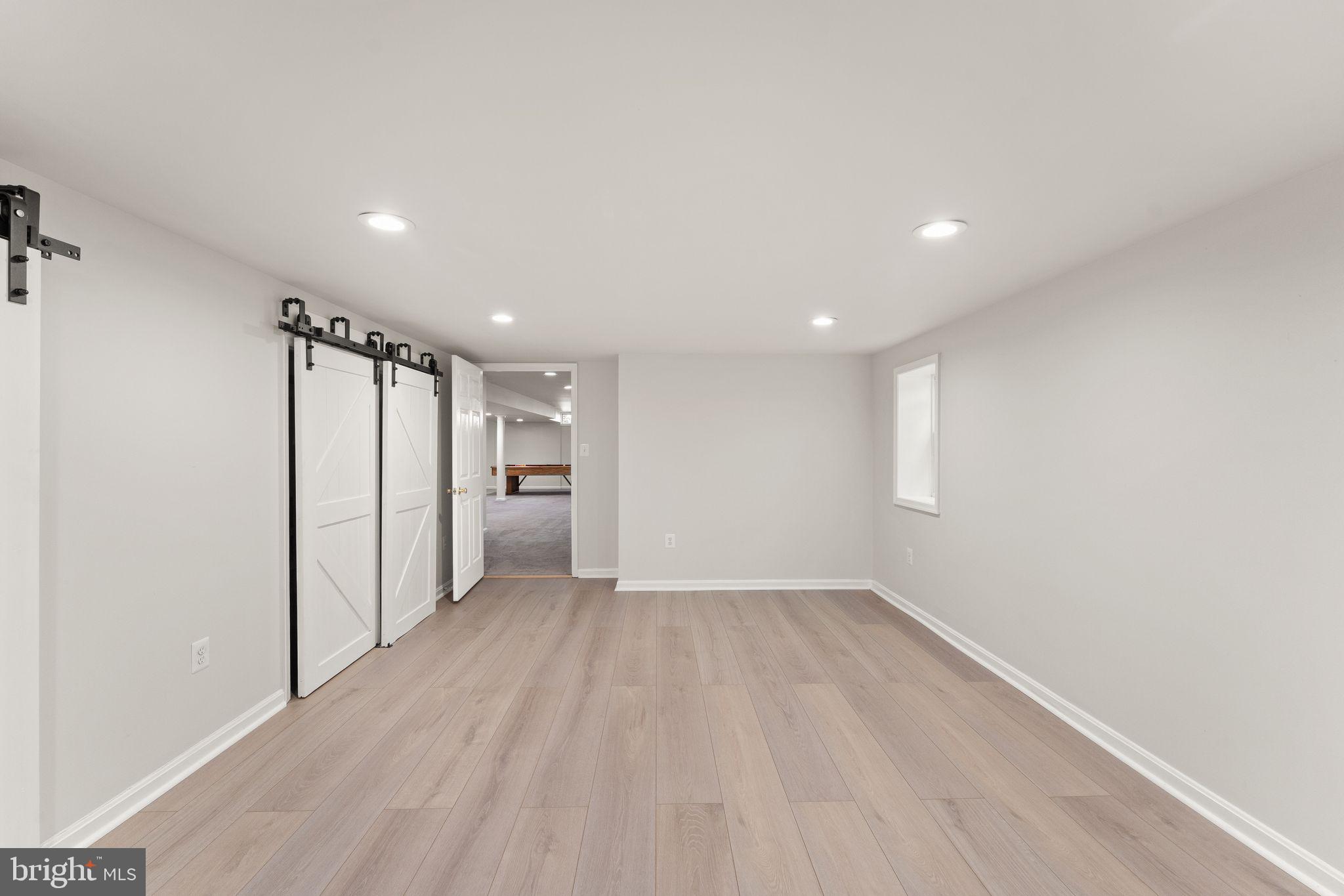 KINCAID FOREST - Residential