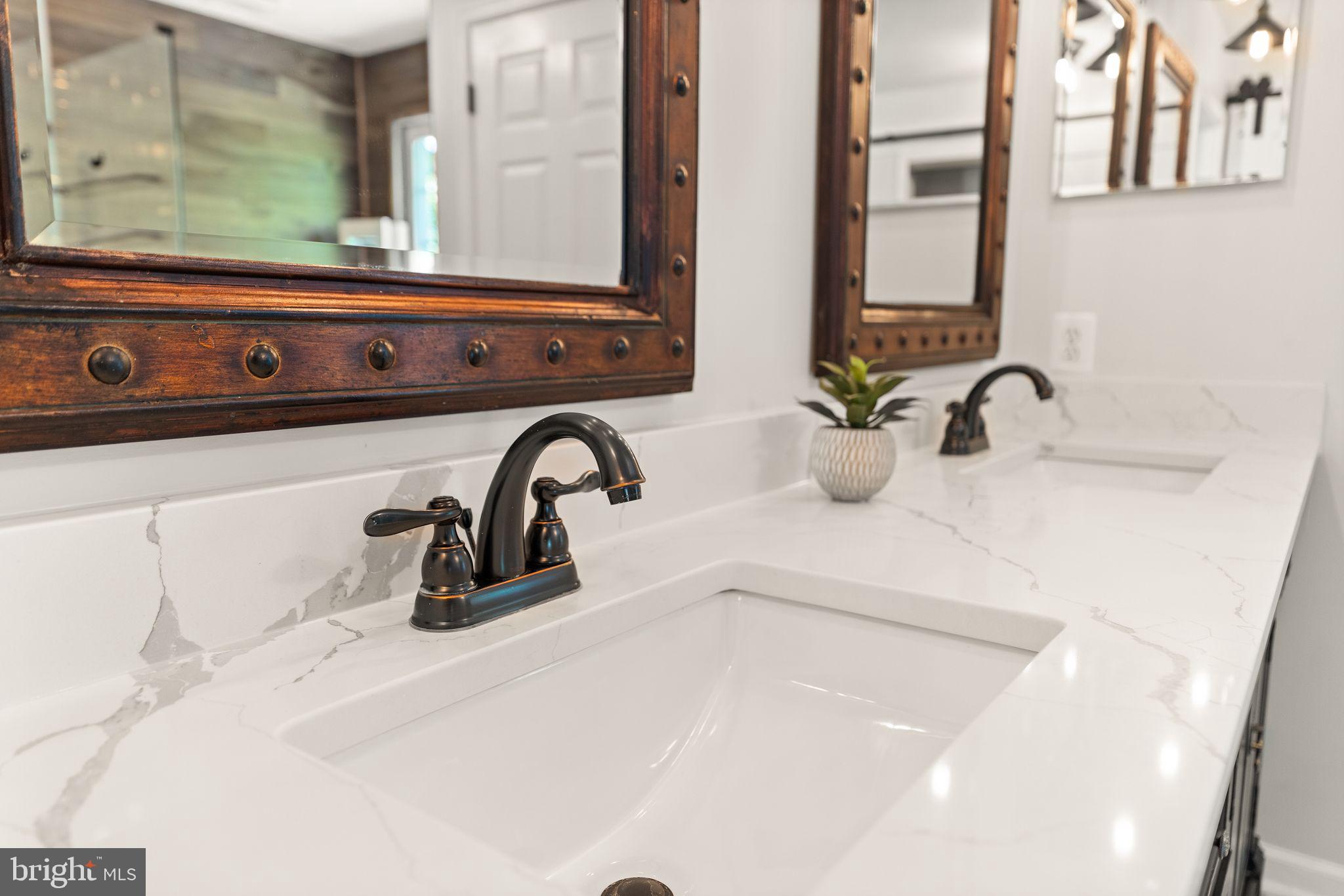 KINCAID FOREST - Residential