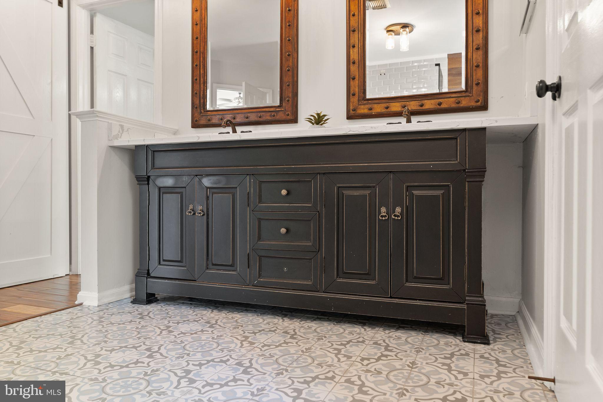 KINCAID FOREST - Residential