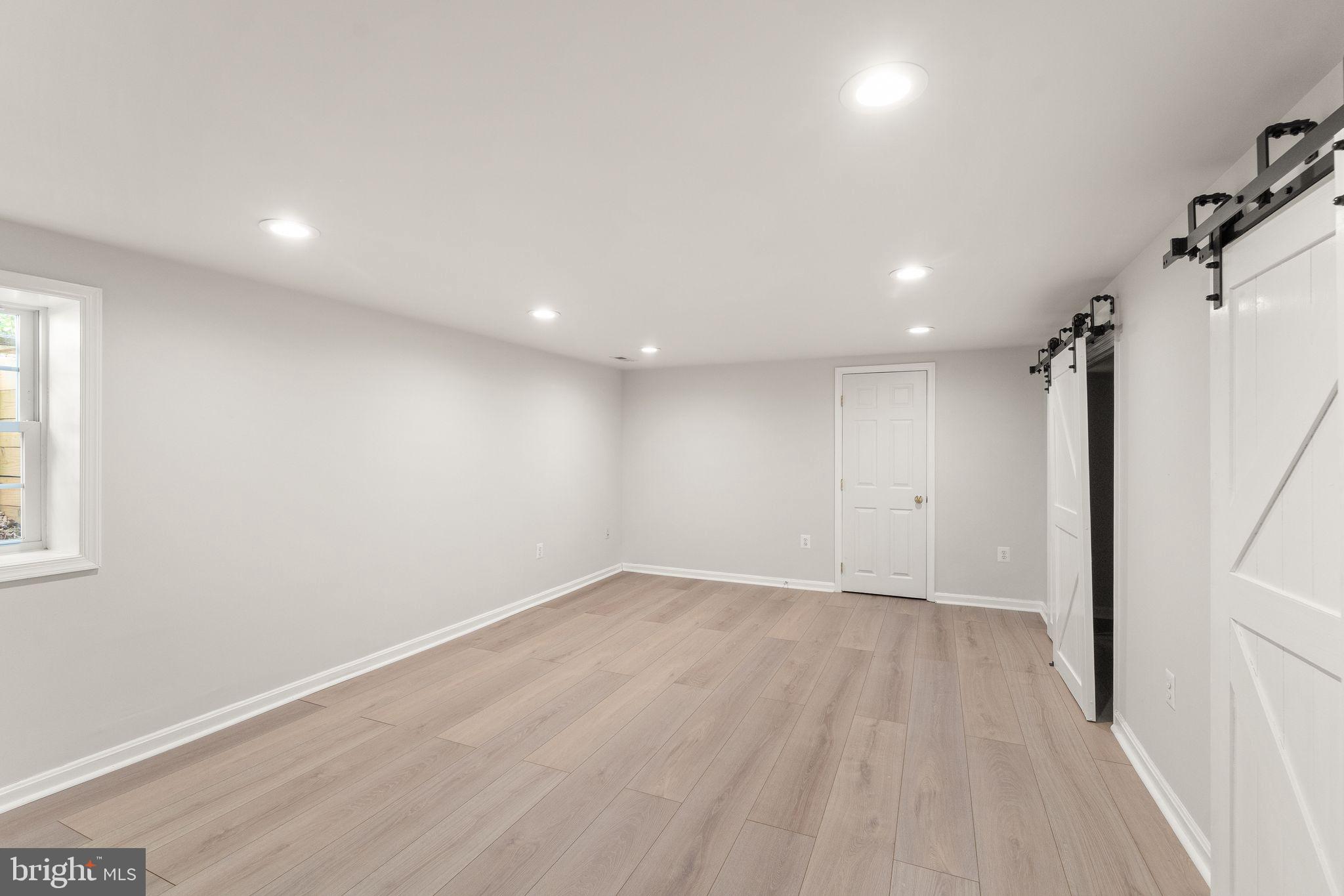 KINCAID FOREST - Residential