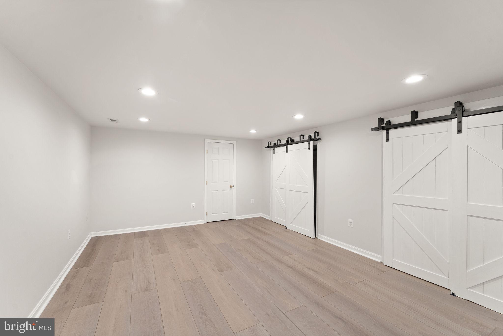 KINCAID FOREST - Residential