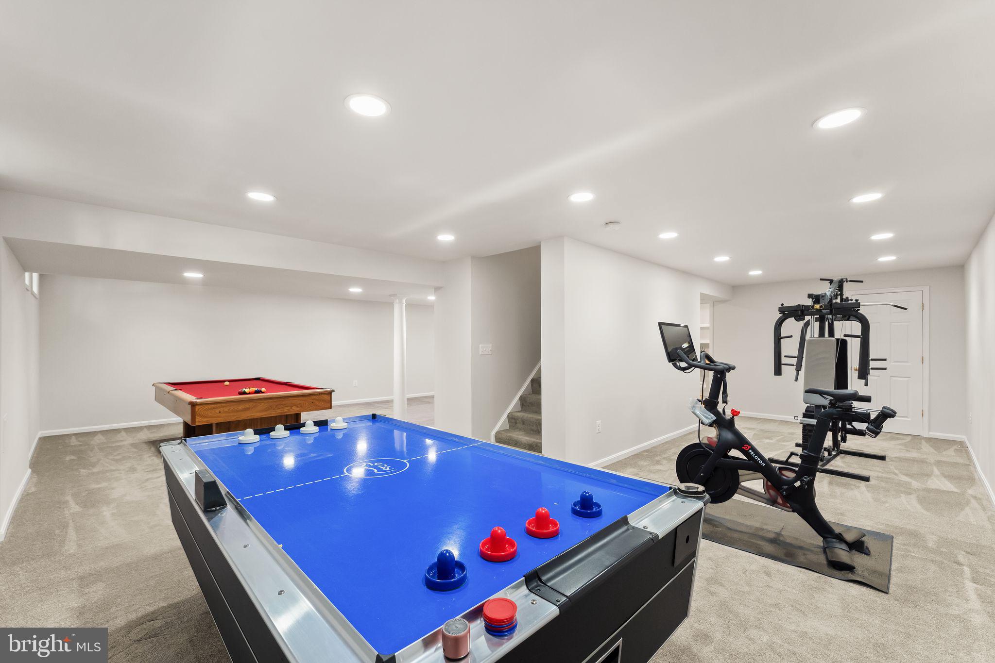 KINCAID FOREST - Residential