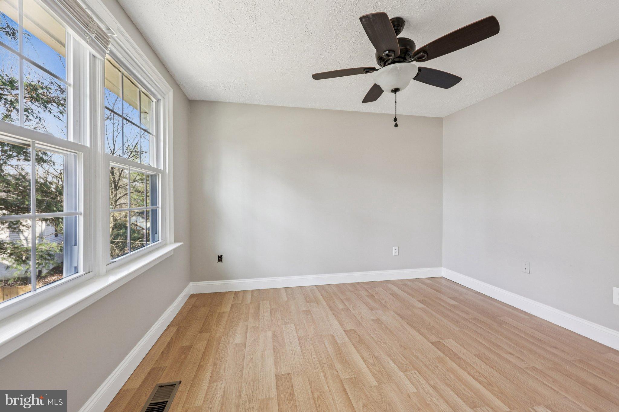 SILVER OAKS - Residential