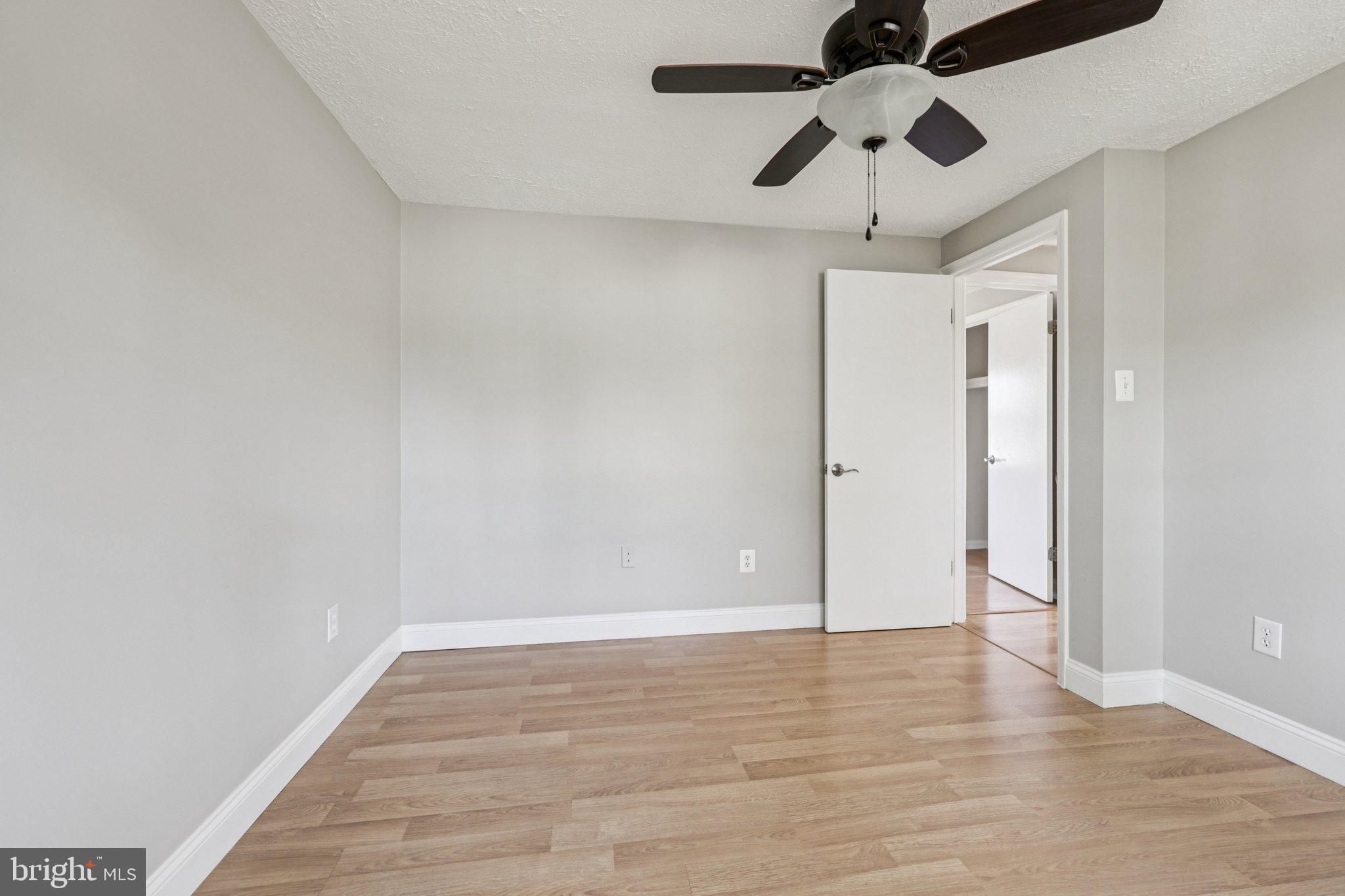 SILVER OAKS - Residential