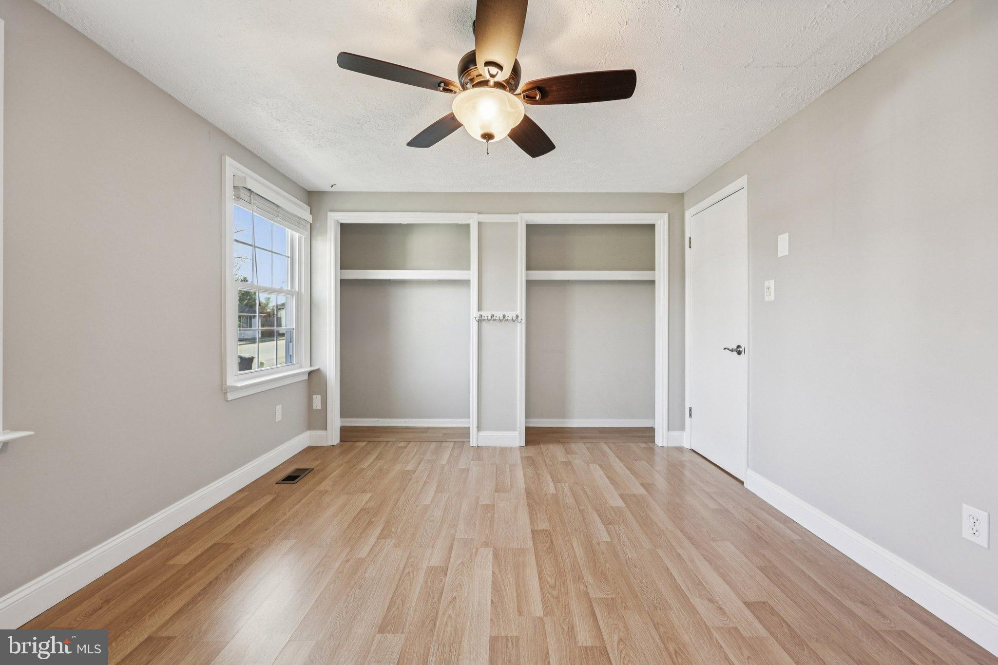 SILVER OAKS - Residential