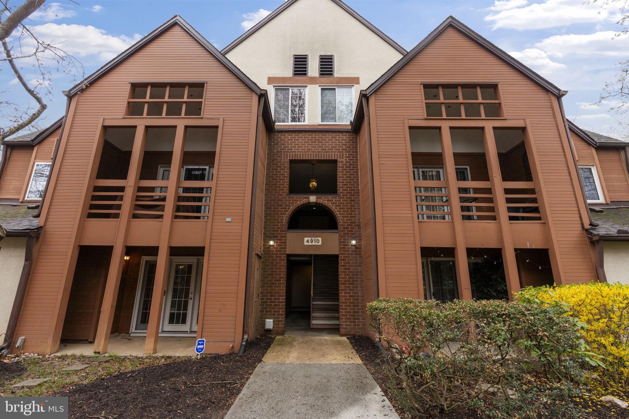 VILLAGE OF DORSEY SEARCH - Residential