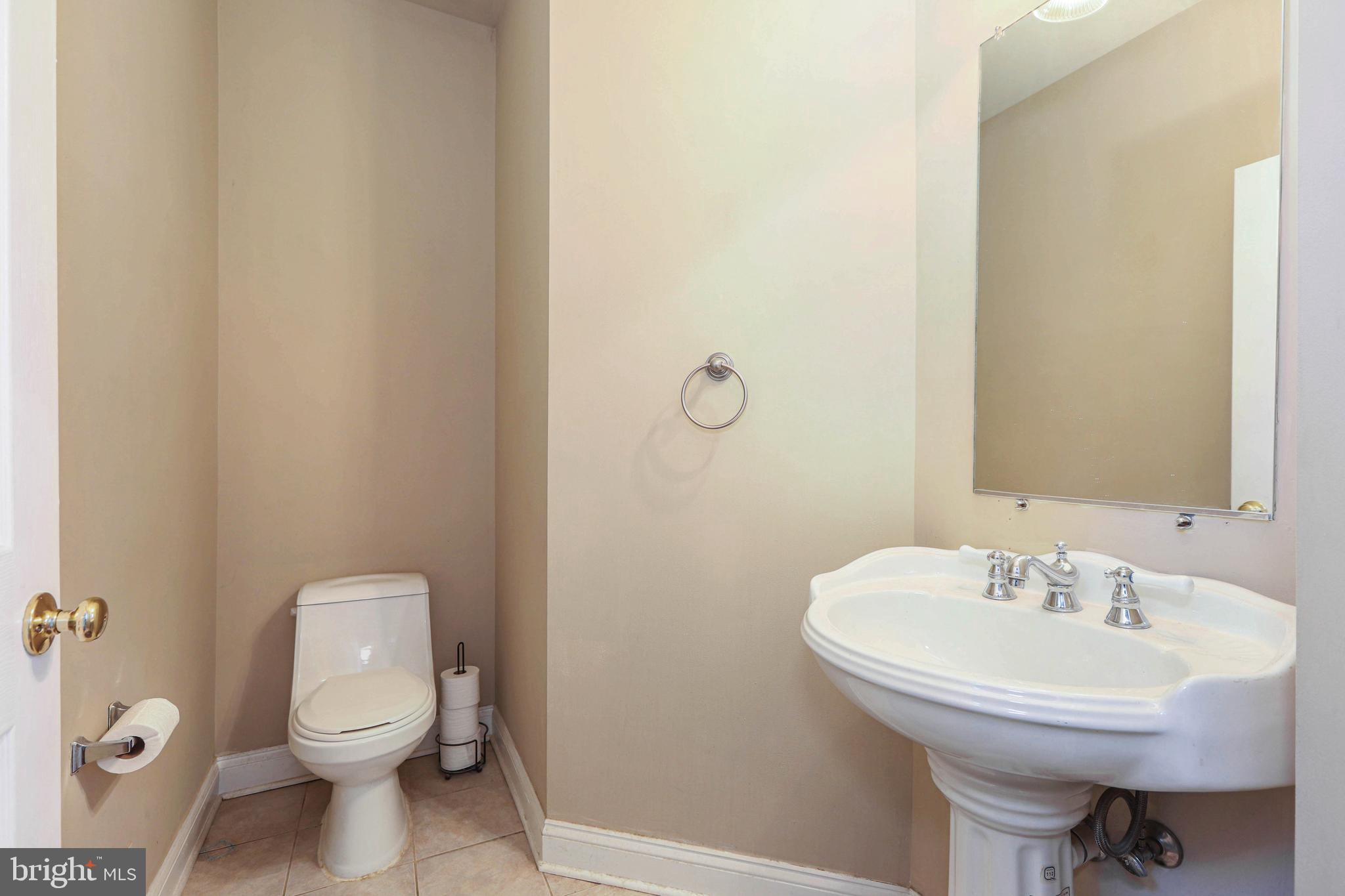 TAVISTOCK FARMS - Residential Lease