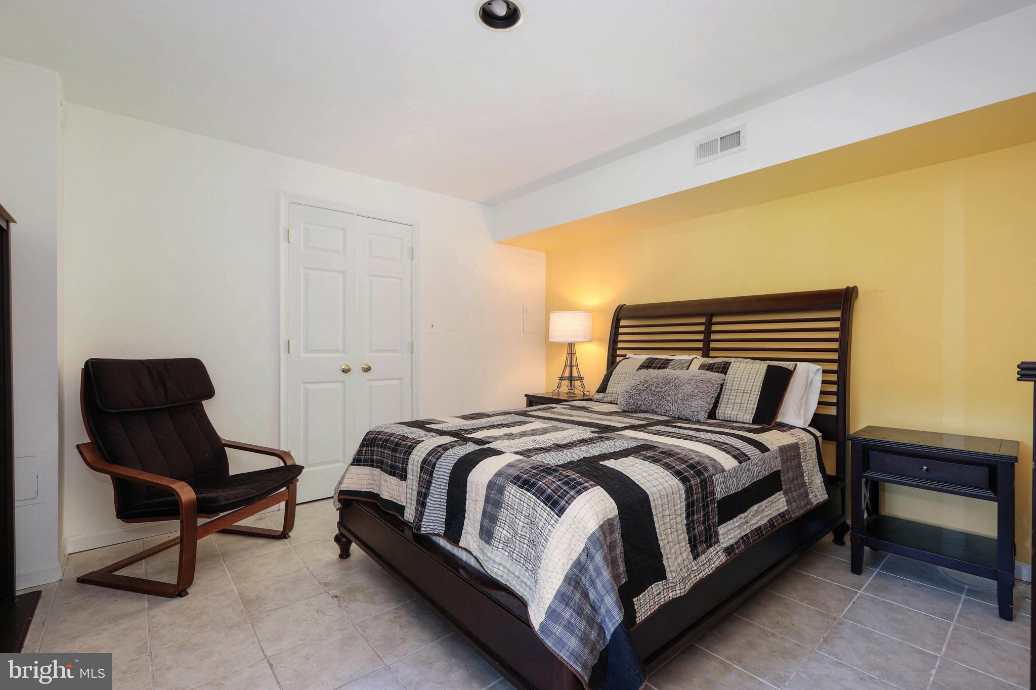 TAVISTOCK FARMS - Residential Lease