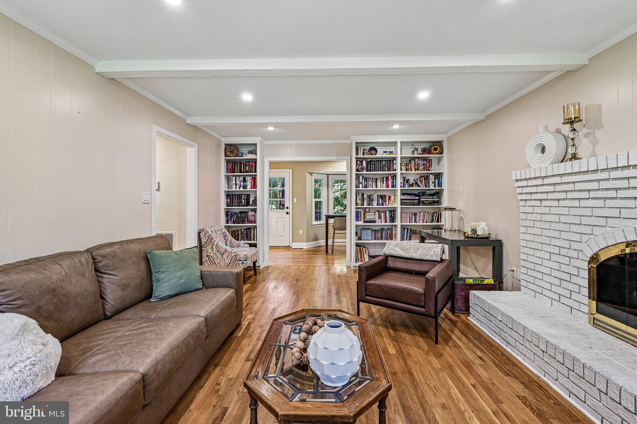 1360 SNOW MEADOW LANE